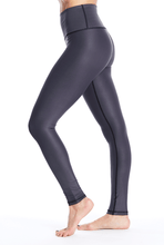 Calibrate Leggings - Selenite Grey